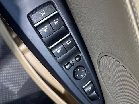 Used 2016 BMW X3 xDrive28i AWD/4WD image 14