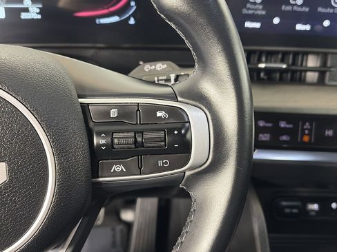 Used 2024 Kia Sportage X-Line w/ X-Line Premium Package AWD/4WD image 31