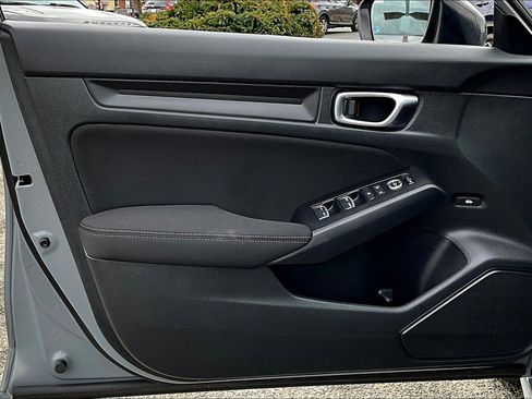 Certified 2025 Honda Civic Sport image 17