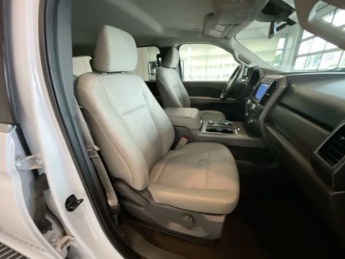 Used 2021 Ford Expedition Max XLT w/ FX4 Off-Road Package AWD/4WD image 24