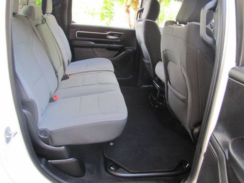 Used 2023 RAM 1500 Big Horn AWD/4WD image 17