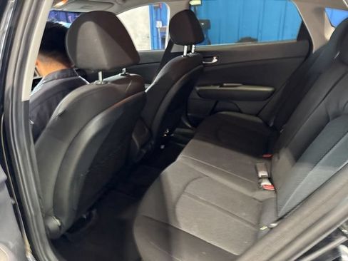 Used 2020 Kia Optima LX FWD image 7