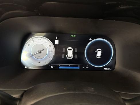 Used 2024 Hyundai Palisade Calligraphy image 17