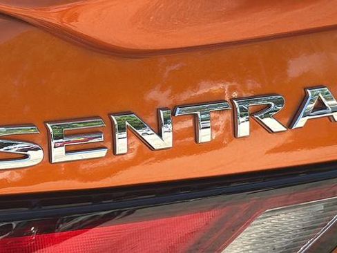 Used 2024 Nissan Sentra SR w/ SR Premium Package FWD image 31