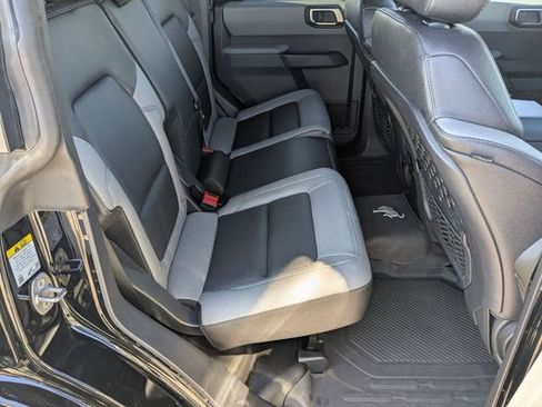 Used 2023 Ford Bronco Big Bend image 20
