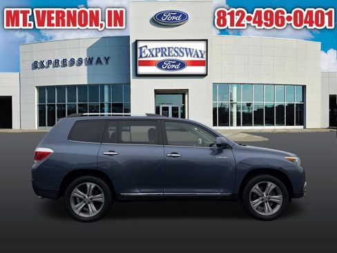 Used 2011 Toyota Highlander Limited w/ Tow Pkg AWD/4WD image 5