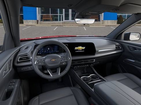 New 2027 Chevrolet Traverse LT FWD image 15