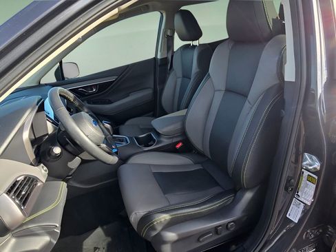 Used 2024 Subaru Outback Onyx Edition image 13
