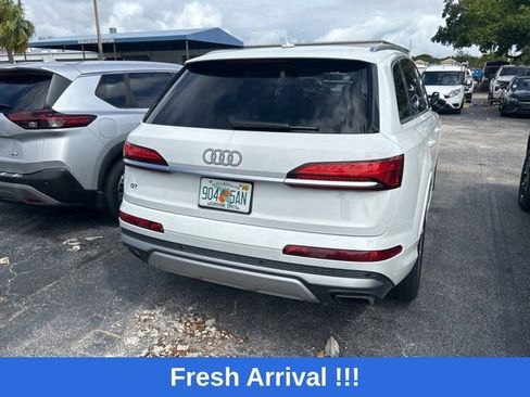 Used 2025 Audi Q7 3.0T Premium Plus image 12