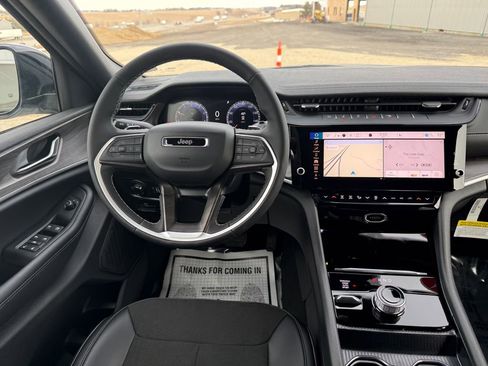 New 2026 Jeep Grand Cherokee Altitude AWD/4WD image 14