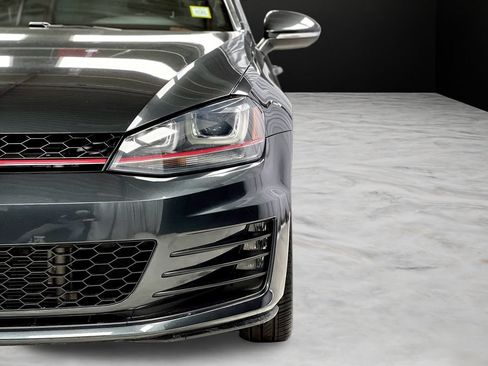 Used 2016 Volkswagen GTI SE w/ Lighting Package (SEL) FWD image 35