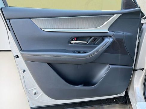 New 2026 MAZDA CX-90 Plug-In Hybrid w/ Preferred image 23