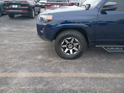 Used 2024 Toyota 4Runner TRD Off-Road Premium w/ Off Road Premium Plus Package AWD/4WD image 8