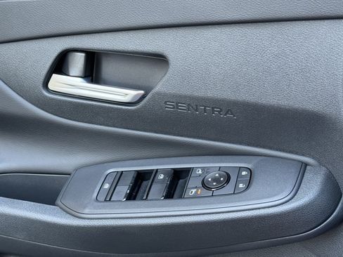 New 2026 Nissan Sentra SV w/ SV Convenience Package FWD image 6