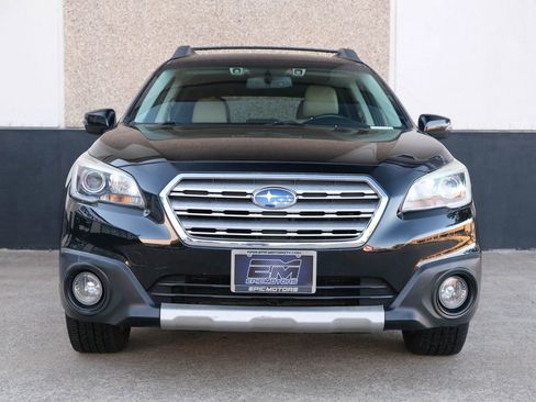 Used 2016 Subaru Outback 2.5i Limited image 2