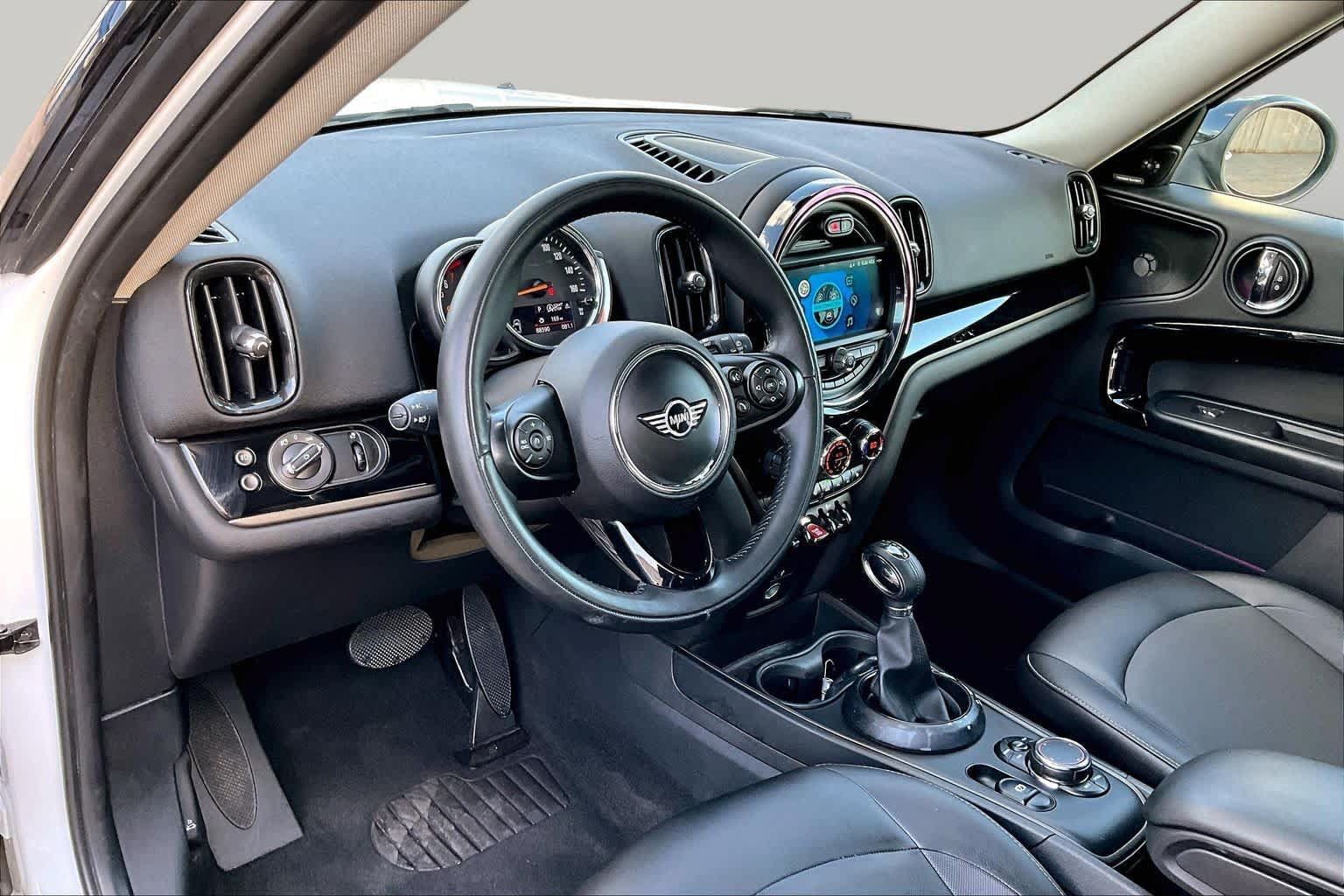 Used 2019 MINI Cooper Countryman FWD image 17