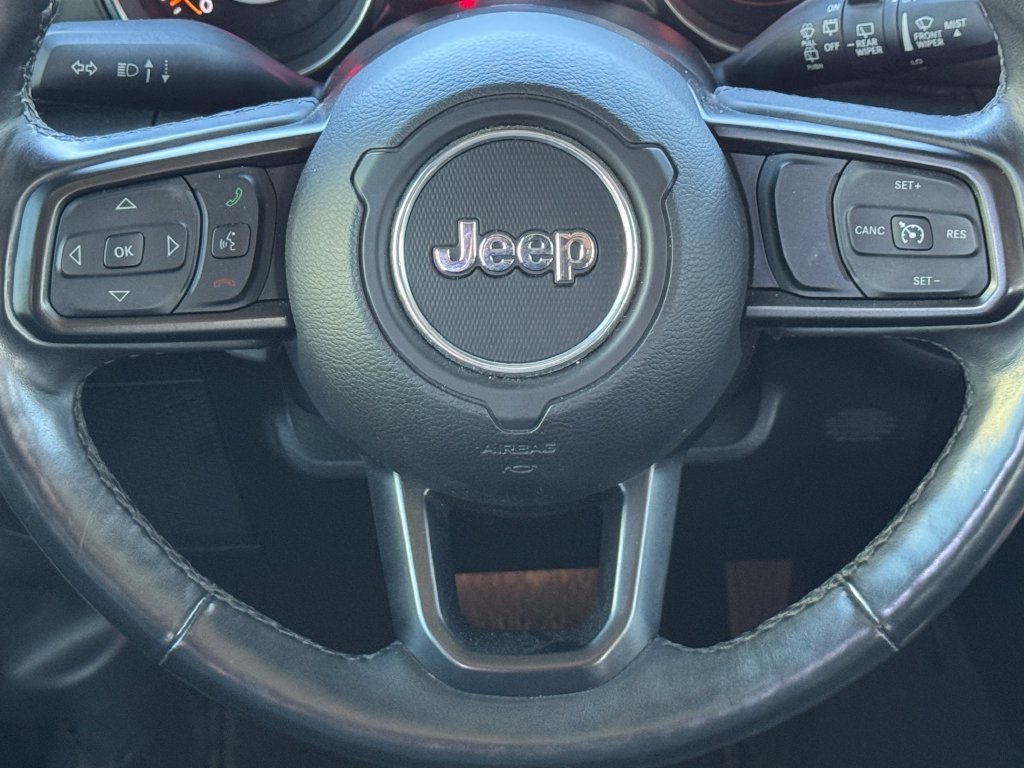 Used 2018 Jeep Wrangler Unlimited Sport S AWD/4WD image 19