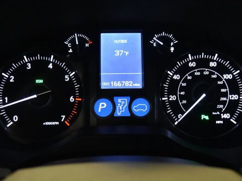 Used 2014 Lexus GX 460 w/ Premium Package image 20