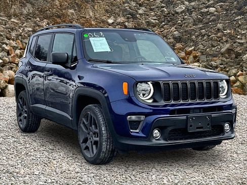 Used 2021 Jeep Renegade Latitude w/ Sun & Sound Group image 9