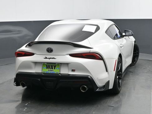 Used 2021 Toyota Supra image 5