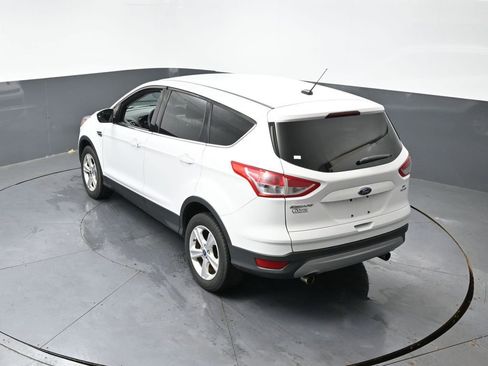 Used 2013 Ford Escape SE image 18