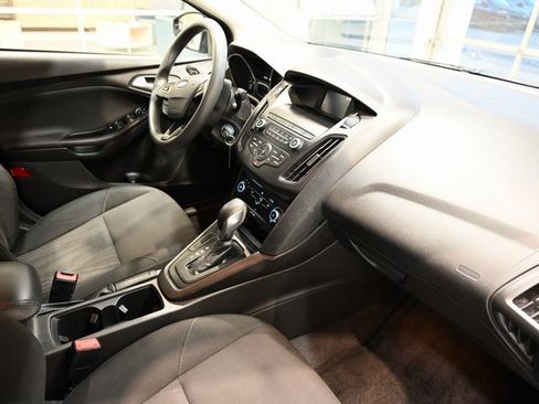 Used 2018 Ford Focus SE image 13