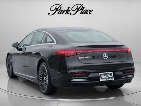 Used 2022 Mercedes-Benz EQS 450+ Sedan image 3