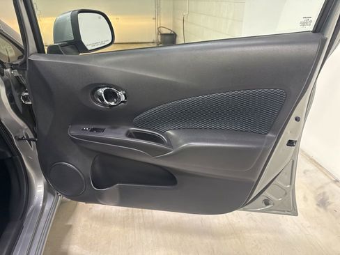 Used 2014 Nissan Versa Note SV w/ SL Package image 40