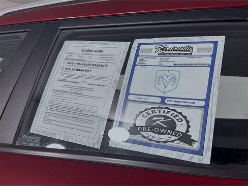 Used 2024 Hyundai Venue SEL image 35