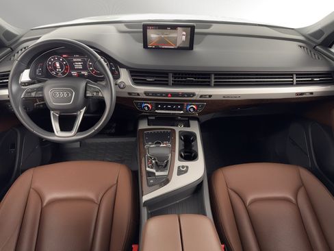Used 2019 Audi Q7 2.0T Premium Plus w/ Premium Plus Package AWD/4WD image 19
