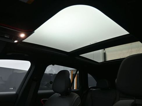 New 2026 Mercedes-Benz GLC 300 image 2