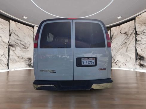 Used 2016 GMC Savana 3500 LS RWD image 7