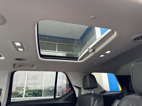 Used 2019 Chevrolet Traverse LT w/ LT Premium Package image 20