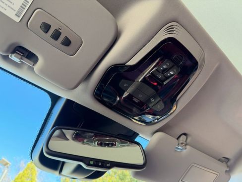 Used 2019 Alfa Romeo Stelvio Ti w/ Nero Edizione image 24