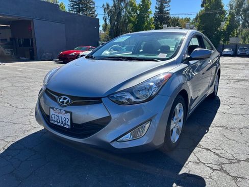 Used 2013 Hyundai Elantra FWD image 8