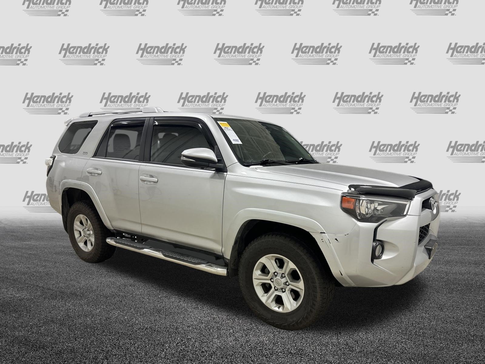 Used 2016 Toyota 4Runner SR5 Premium w/ Convenience Package AWD/4WD image 2