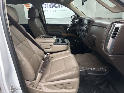 Used 2018 Chevrolet Silverado 1500 LTZ w/ Sport Package AWD/4WD image 23