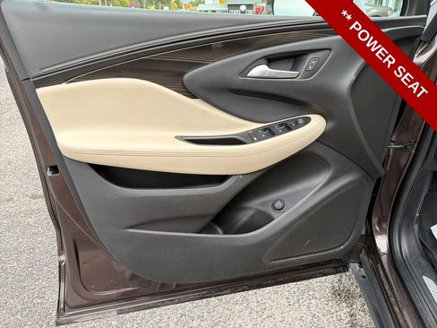 Used 2020 Buick Envision Preferred image 12