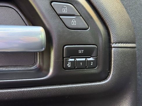 Used 2021 Chevrolet Silverado 3500 High Country AWD/4WD image 21