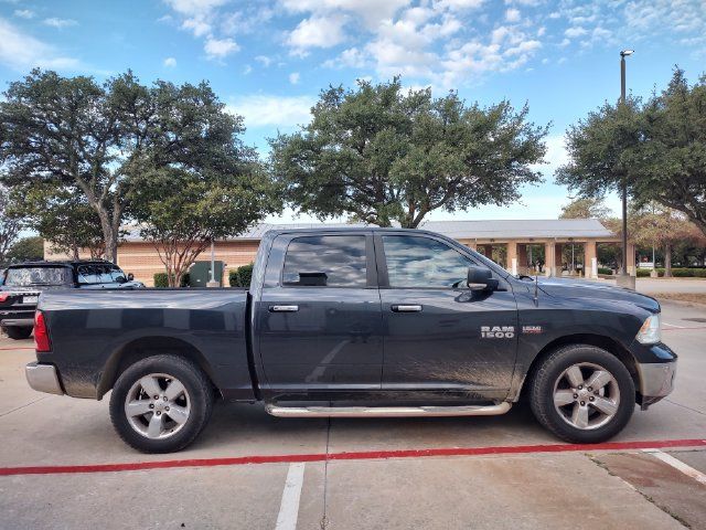 Used 2016 RAM 1500 Lone Star RWD image 2