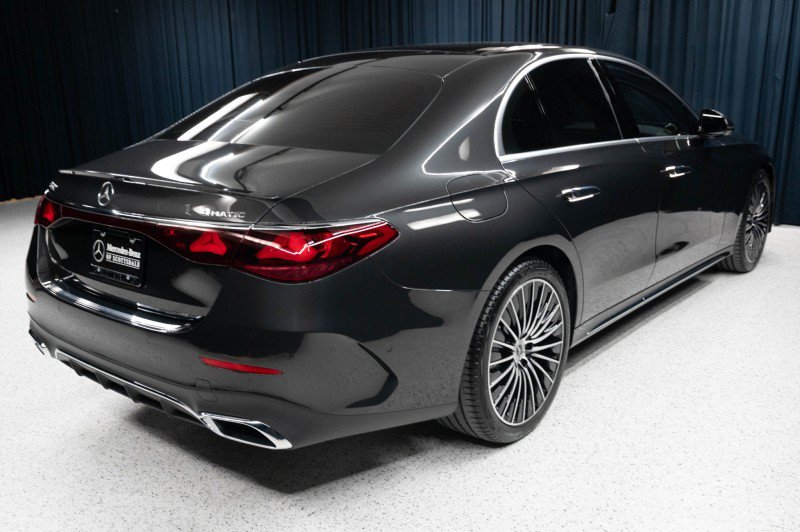 New 2027 Mercedes-Benz E 450 4MATIC Sedan image 5