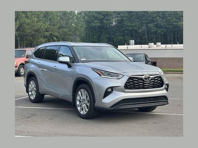 Certified 2025 Toyota Highlander Limited
