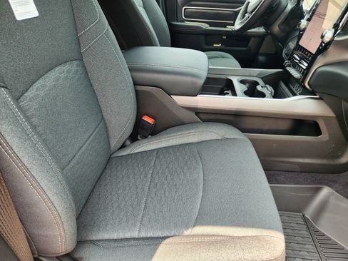 New 2026 RAM 2500 Lone Star AWD/4WD image 14