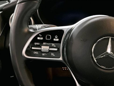 Used 2021 Mercedes-Benz GLC 300 GLC 300 image 23