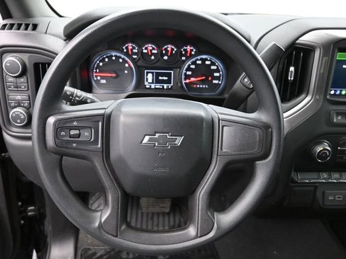 Used 2021 Chevrolet Silverado 1500 Custom Trail Boss w/ LPO, Dark Essentials Package image 6