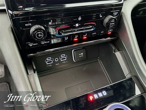 Used 2025 Jeep Grand Cherokee L Altitude image 44