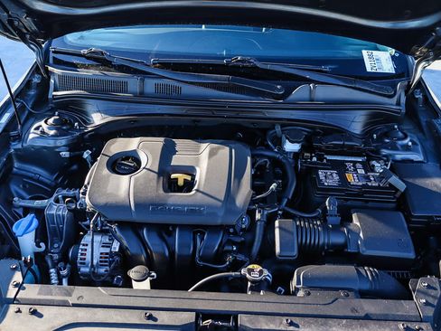 Used 2022 Kia Forte LXS image 28