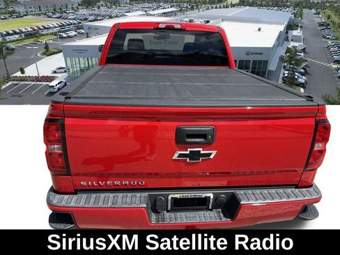 Used 2018 Chevrolet Silverado 1500 Custom w/ Custom Value Package AWD/4WD image 8
