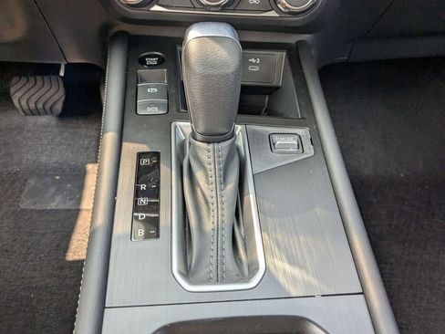 New 2025 Nissan Kicks SV w/ SV Premium Package image 13