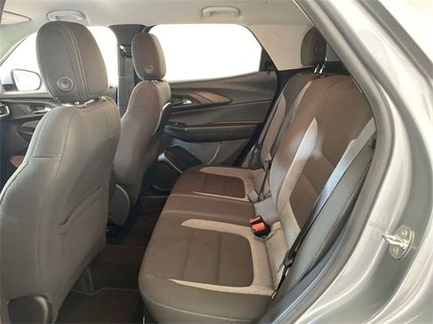 Used 2023 Chevrolet TrailBlazer LT w/ Convenience Package image 28